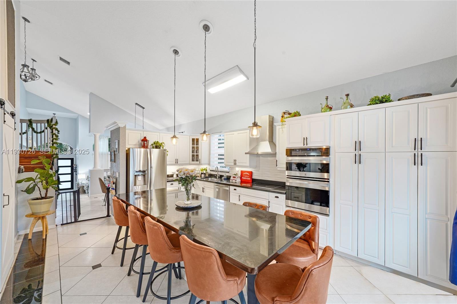 TOWNGATE - Residential