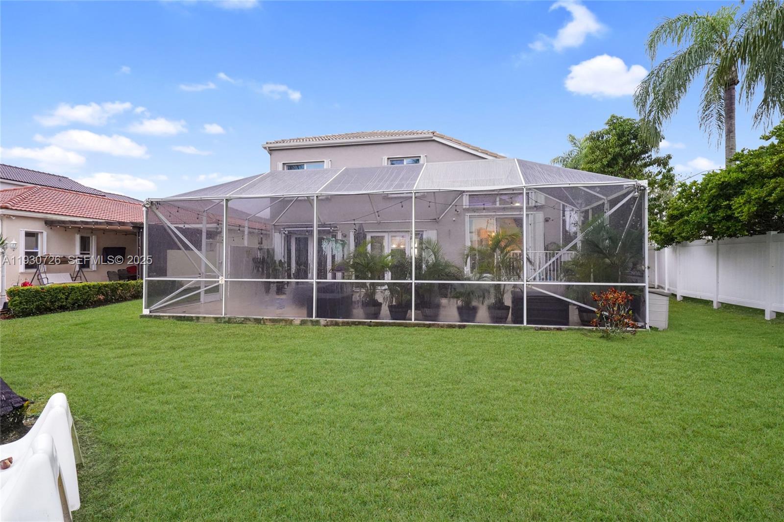 TOWNGATE - Residential