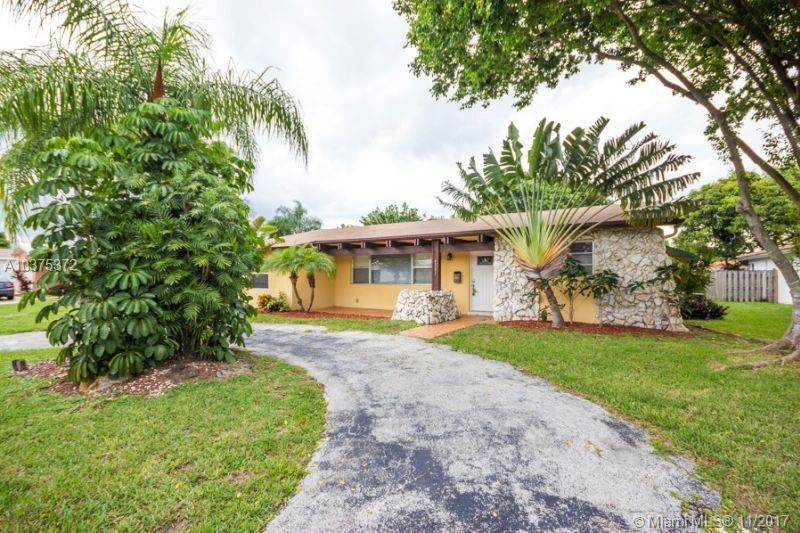 Beautiful home, Pets welcome with $20.00 monthly pet rent per pet and $250.00 pet fee per pet (NO pit bulls, Dobermans, Rottweiler, Chow and/or combination of any) the security deposit is based on credit, $45.00 application fee per person, app done online, documented income required, Must make a minimum 3 times rent to qualify**Deposit will be due within 24 hours of approval and move in date max 10 days from application date***There is an extra $17.95 monthly service fee for the smart home system*******Additional $95.00 monthly pool service fee that covers pool maintenance.