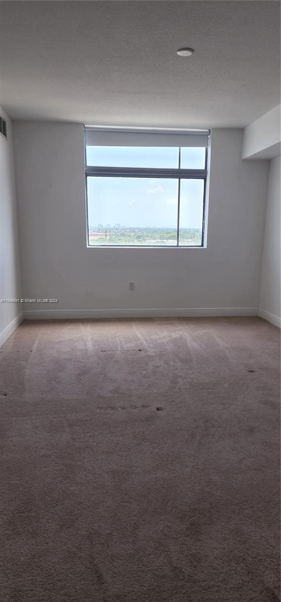 HOLLYWOOD STATION RES CON - Residential Lease