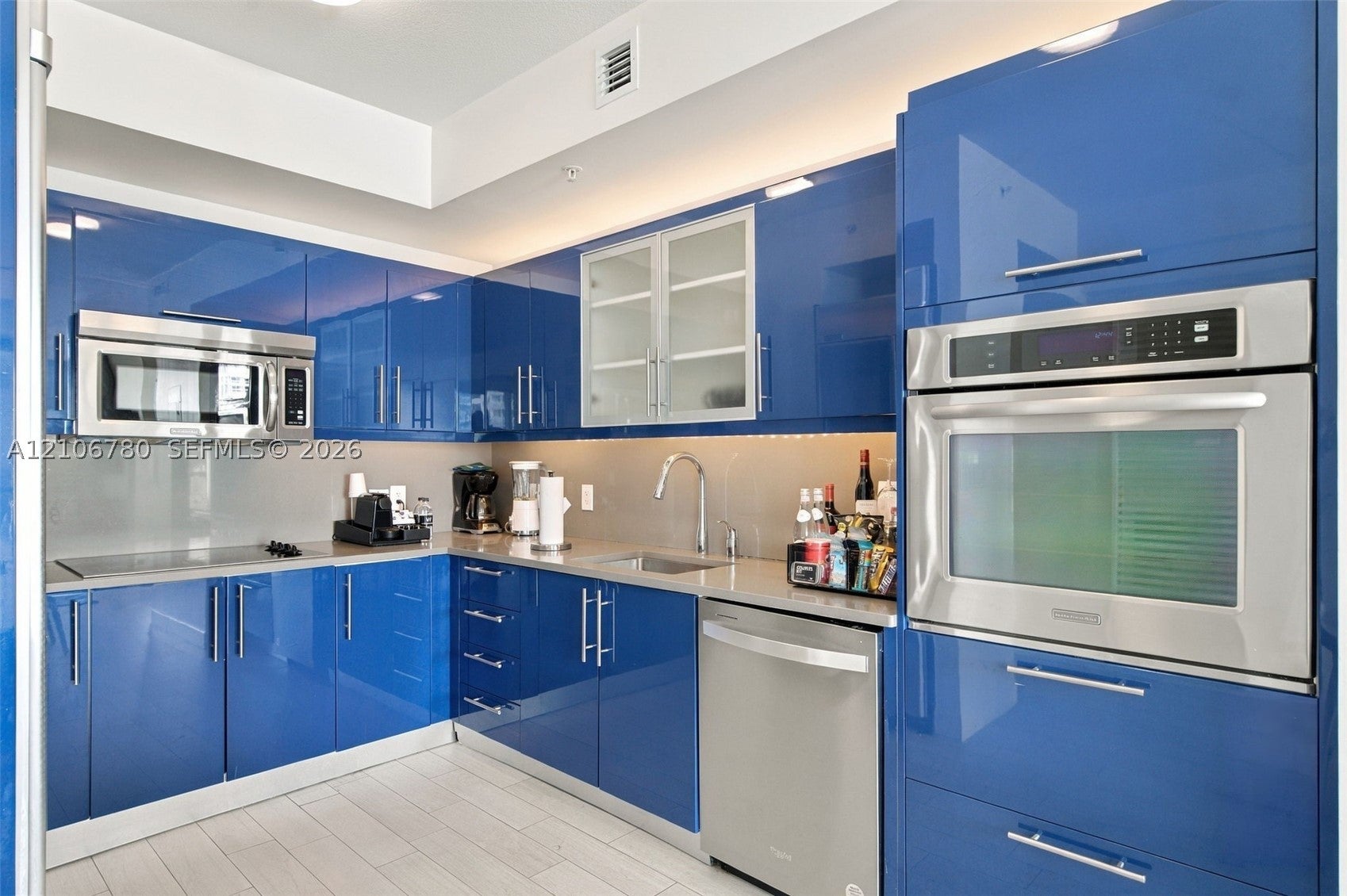 3101 Bayshore Dr 1702