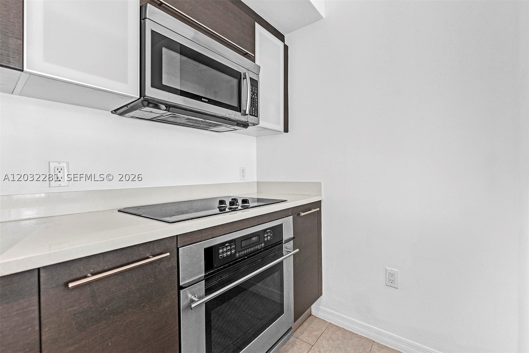 55 SE 6th St 1208