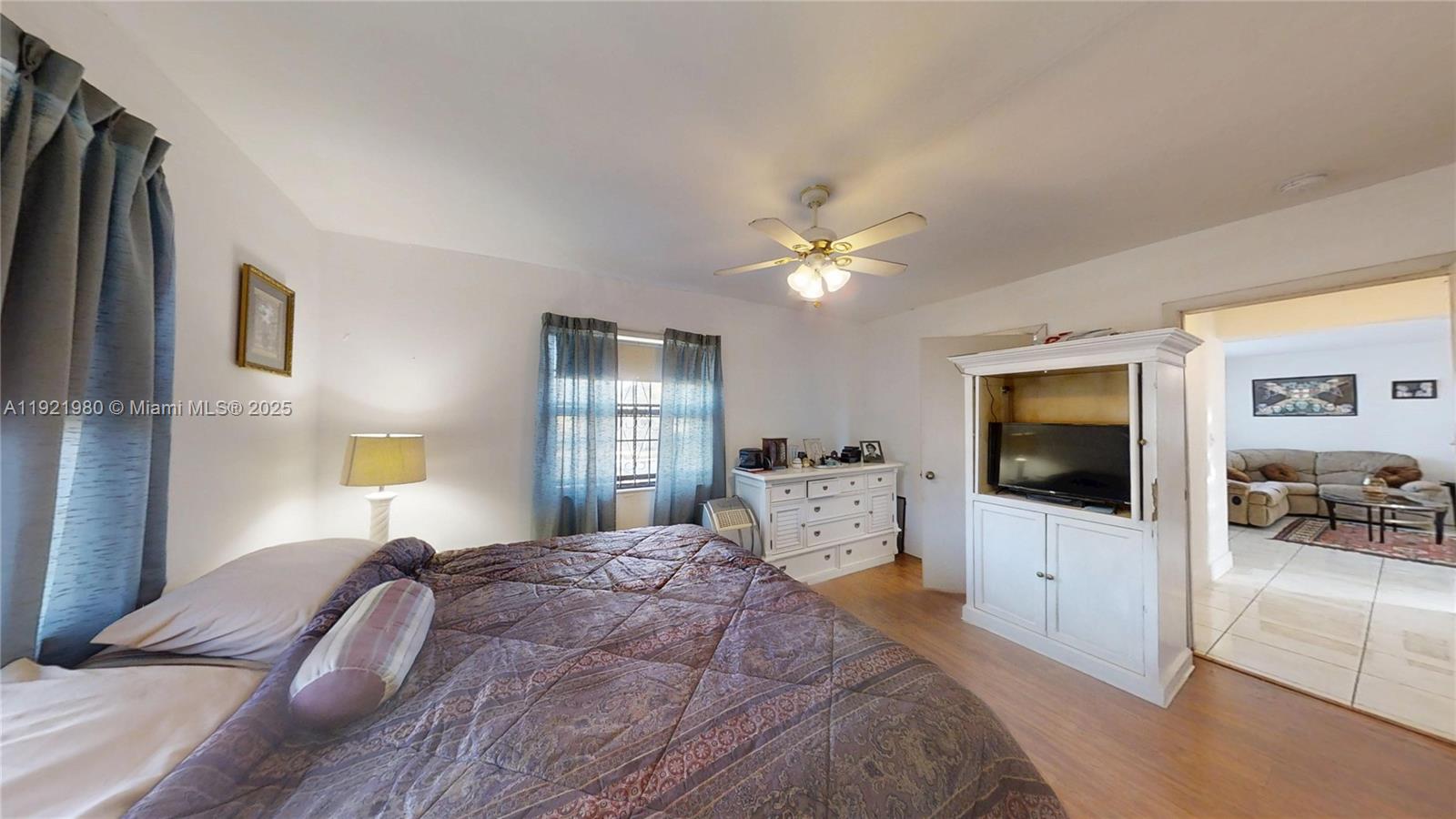 BREEZY HEIGHTS 1ST ADDN - Residential