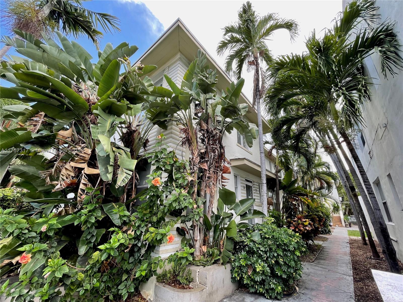 Rental Property at 1030 Jefferson Ave 2, Miami Beach, Miami-Dade County, Florida - Bedrooms: 1 
Bathrooms: 1  - $2,000 MO.