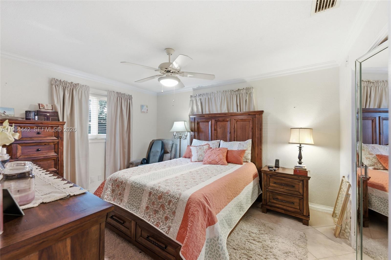 MIRROR LAKE ESTATES SEC F - Residential