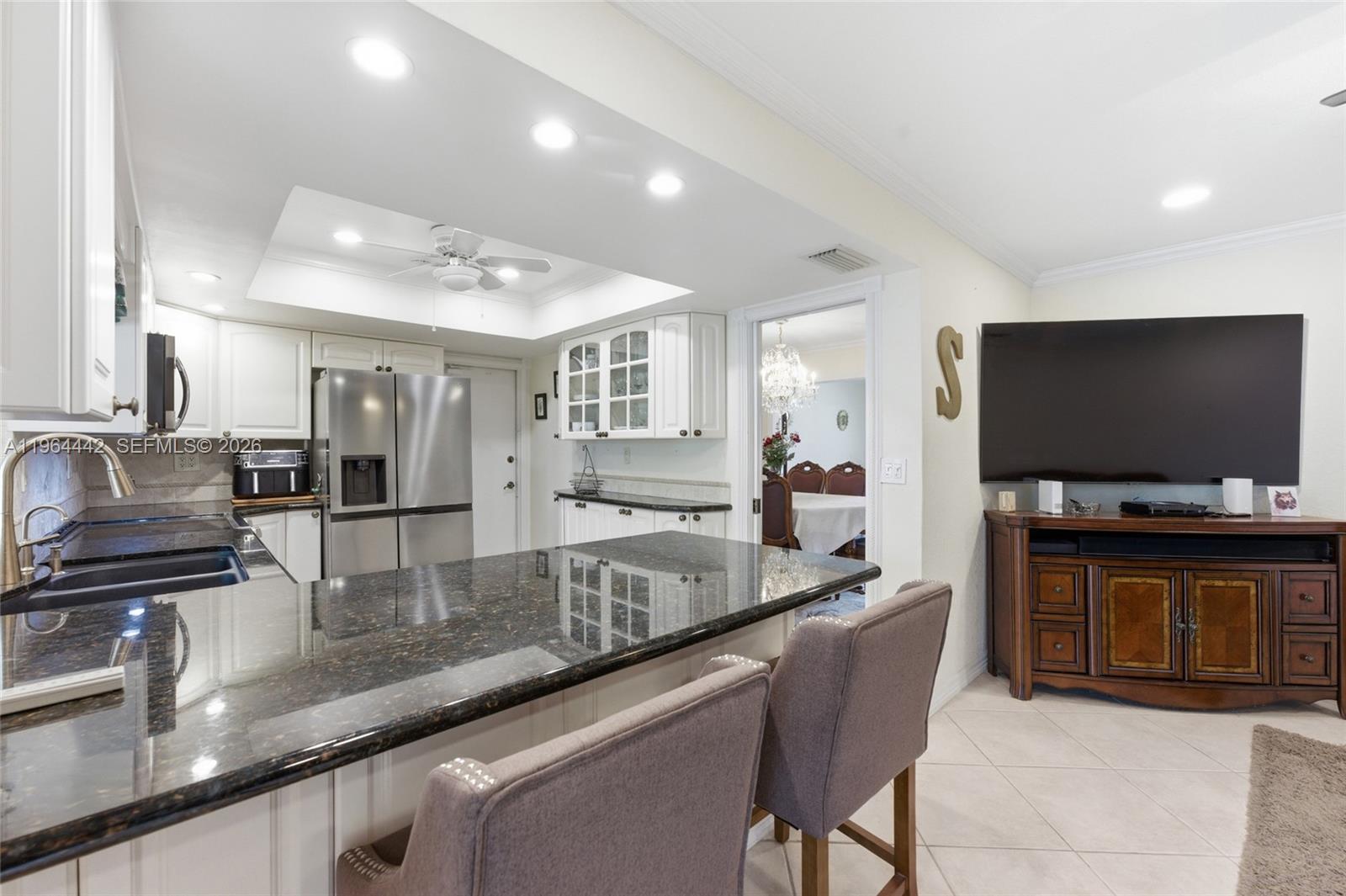 MIRROR LAKE ESTATES SEC F - Residential