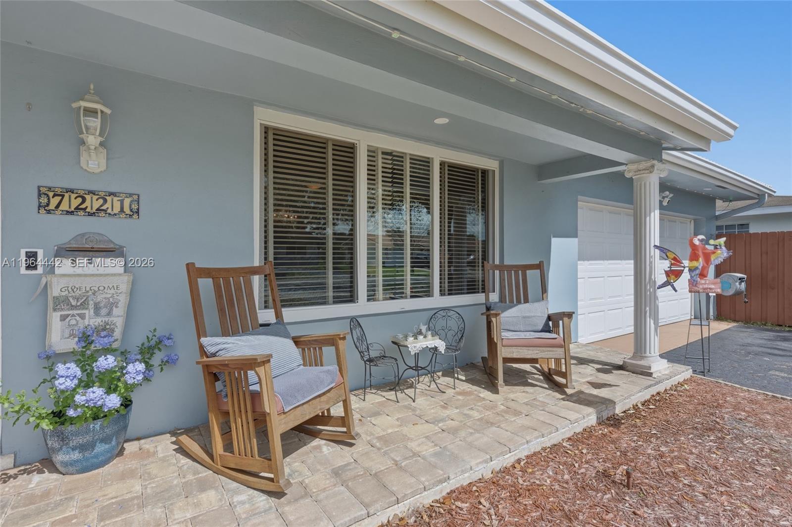 MIRROR LAKE ESTATES SEC F - Residential