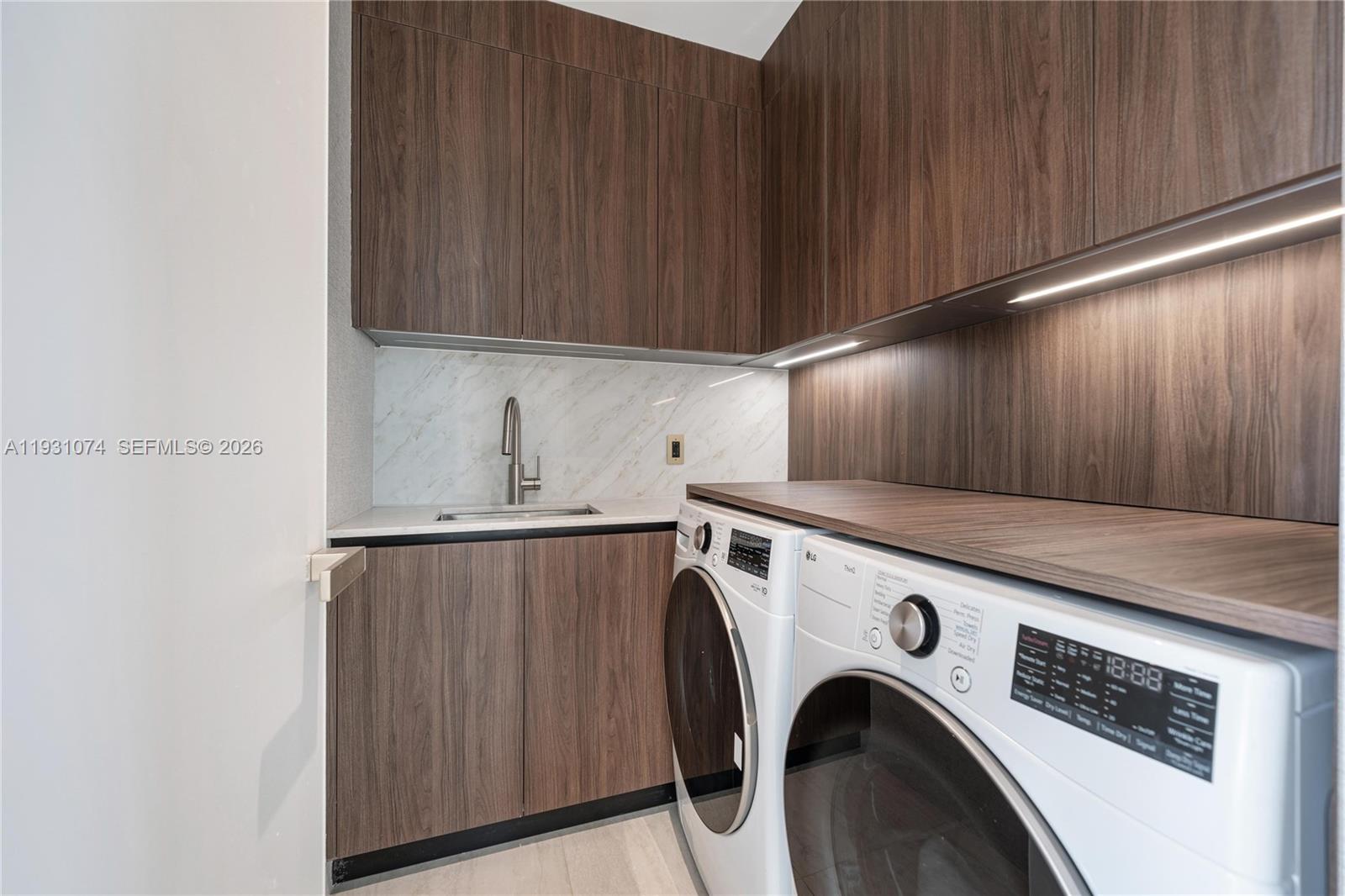 NAUTILUS ADDN - Residential