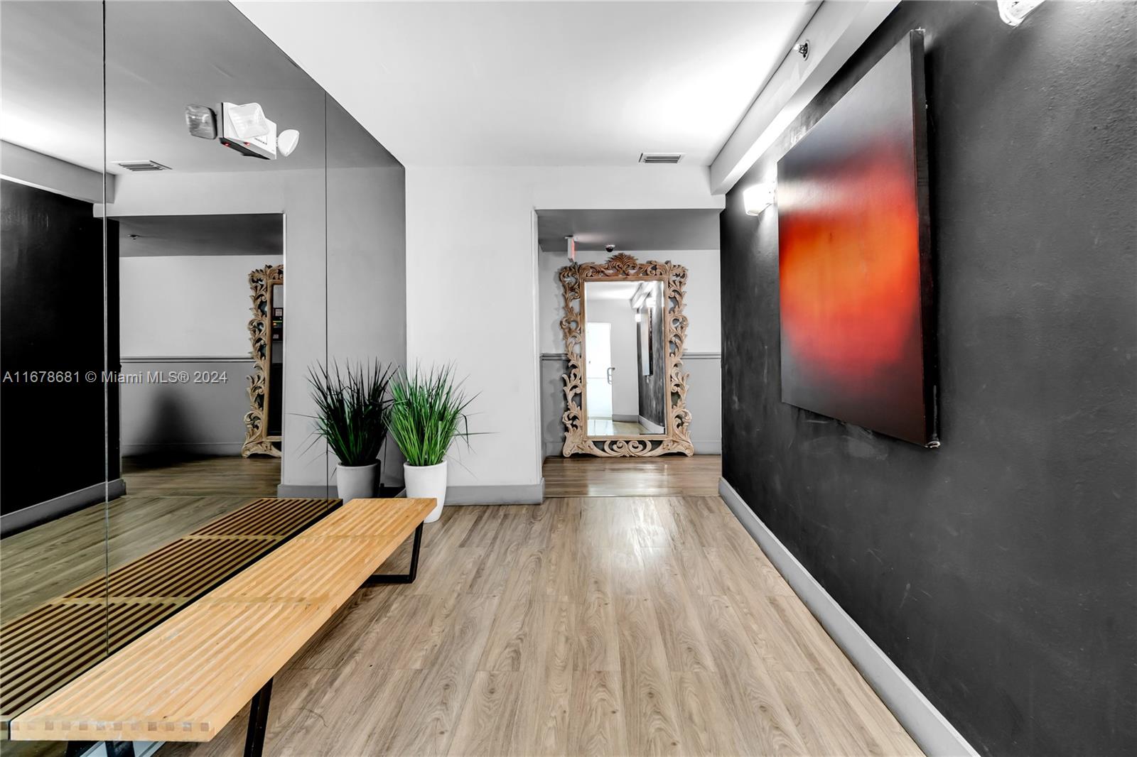 Property for Sale at 1512 Washington Ave 203, Miami Beach, Miami-Dade County, Florida - Bedrooms: 1 
Bathrooms: 1  - $384,000