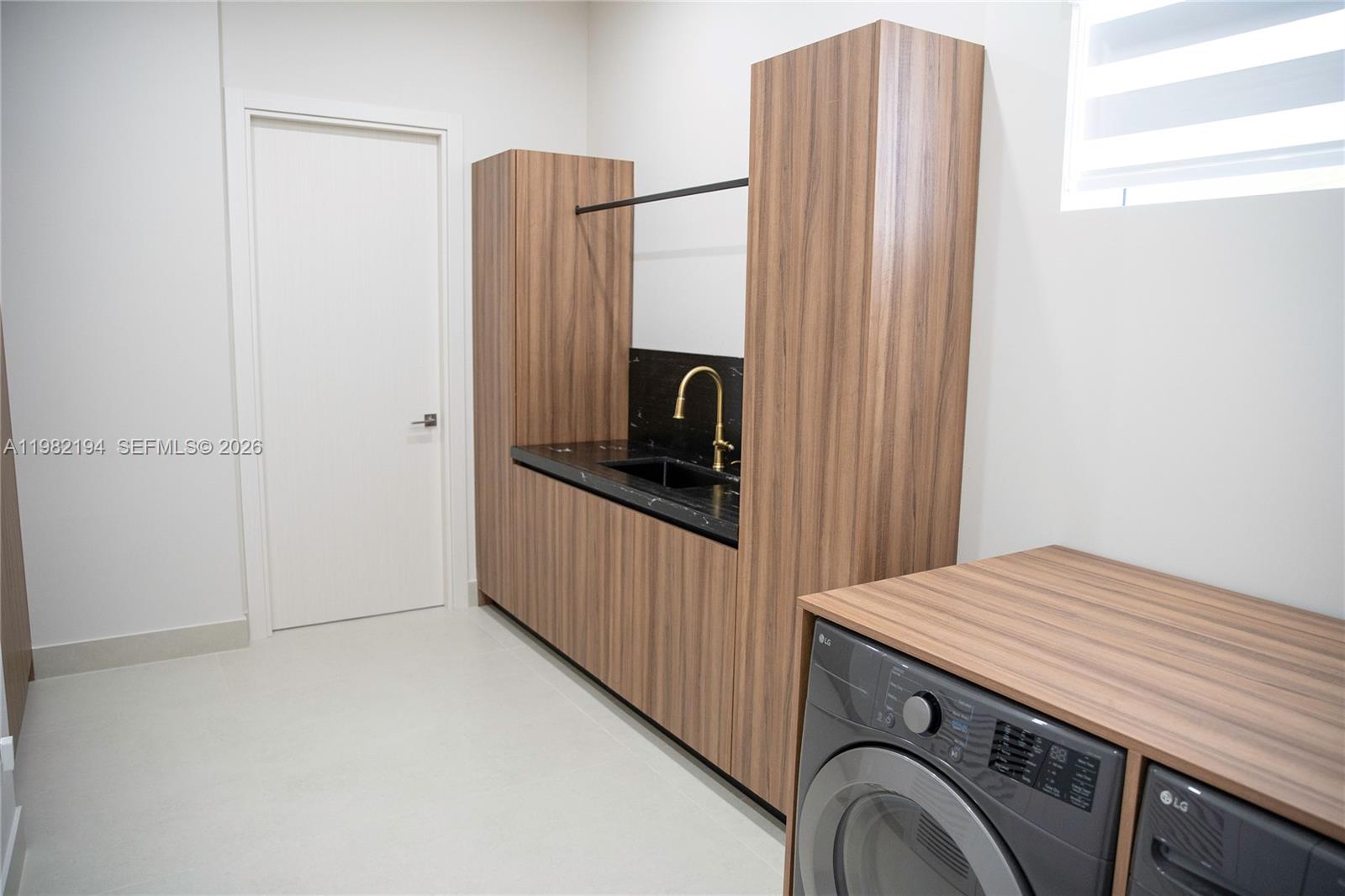 DAISY SUB - Residential