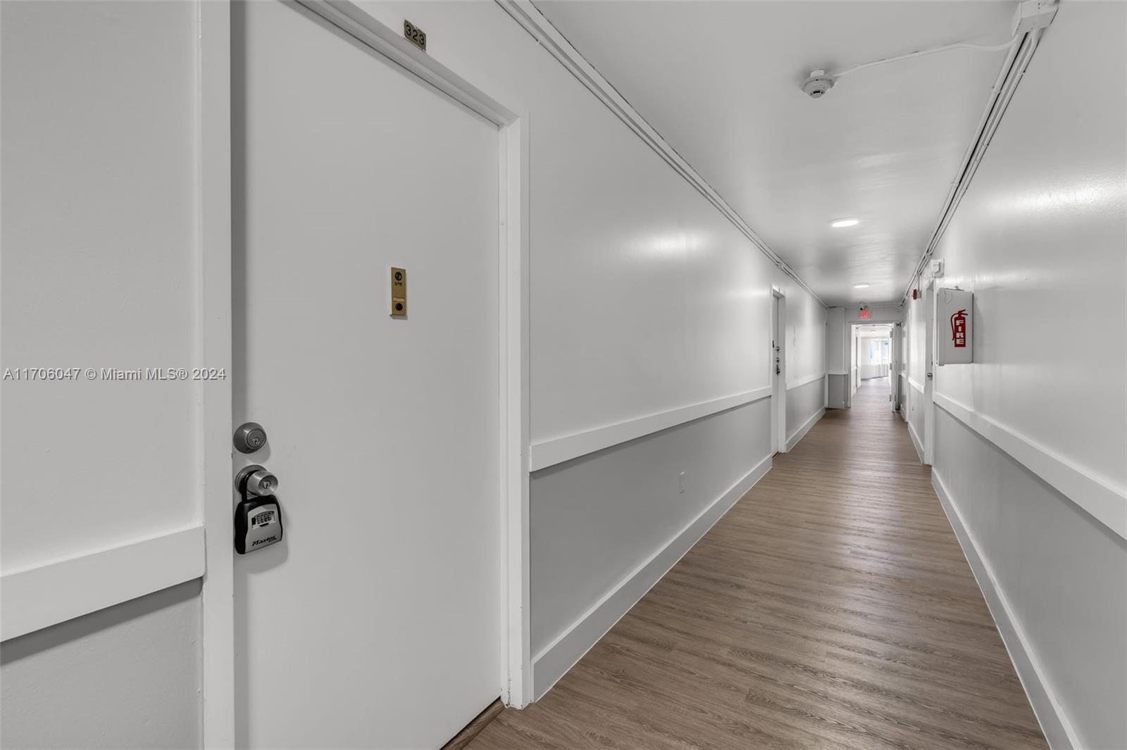 HAMPTON ON WASHINGTON AV - Residential