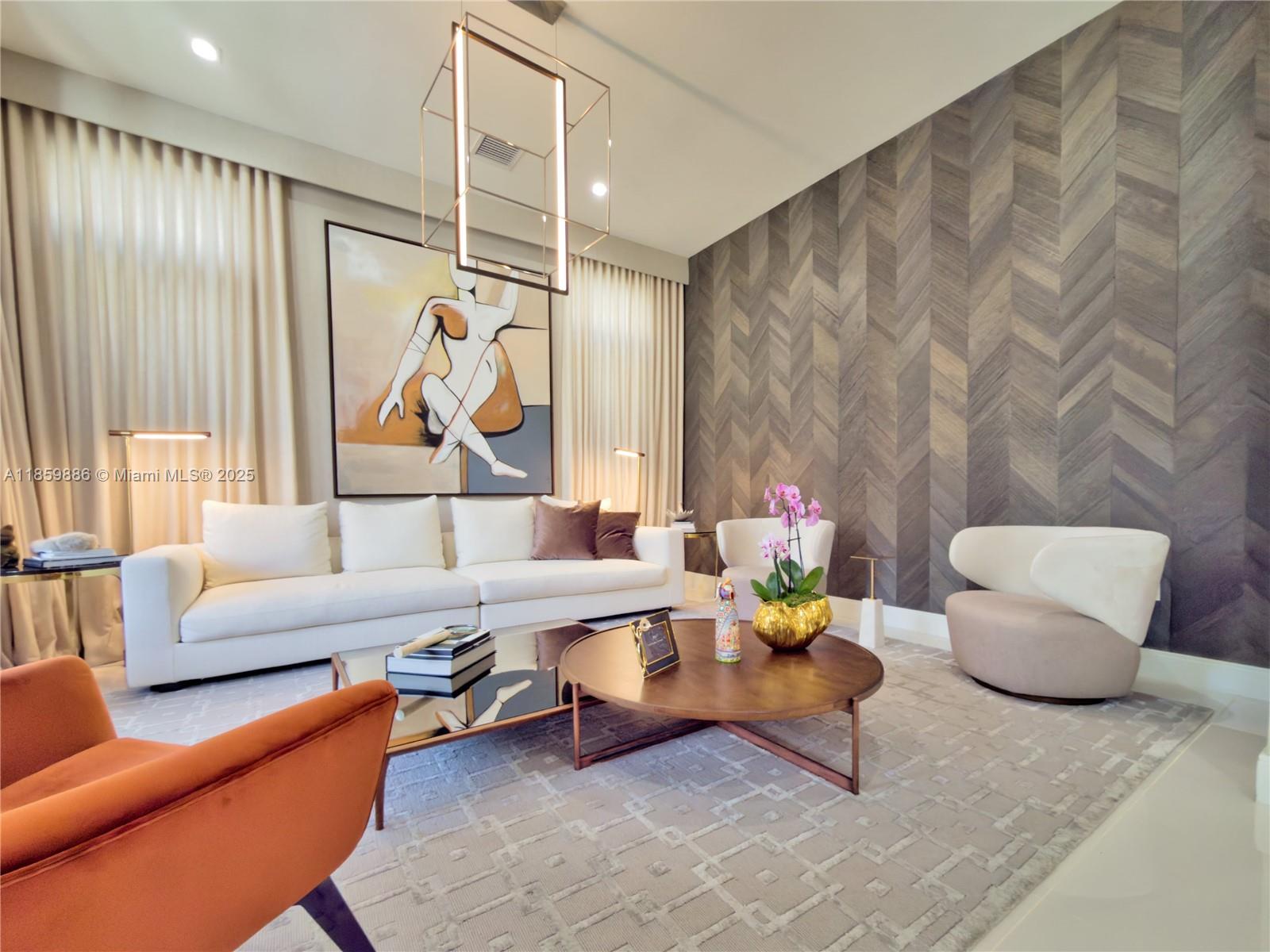 DOWNTOWN DORAL SOUTH PHAS - Residential