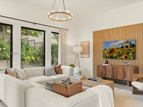 Tiny photo for 3439 N Brookfield Cir N, Hollywood, FL 33312 (MLS # A12045443)