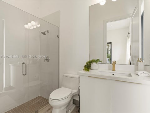 Tiny photo for 3439 N Brookfield Cir N, Hollywood, FL 33312 (MLS # A12045443)