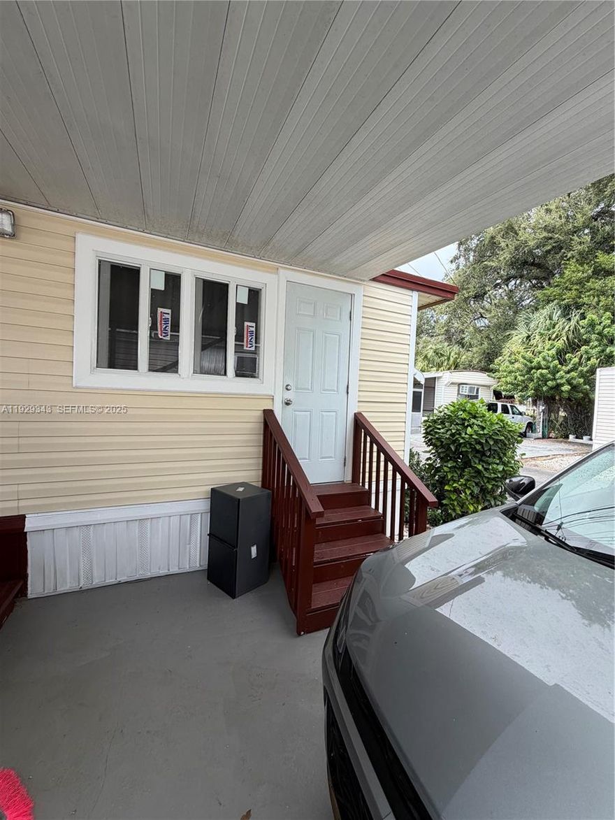 Recently updated, mobile home studio/one bathroom unit for rent, at a great price. Water and electricity are included in the rent. In a good location, near the bus stop, good schools, restaurants, shopping centers, and highways. Look no further. Call listing agent and move in immediately.