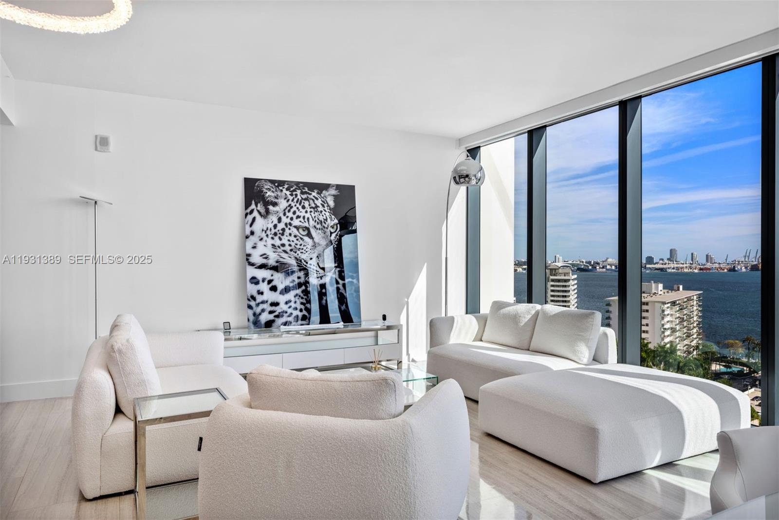 1451 Brickell Ave 1803