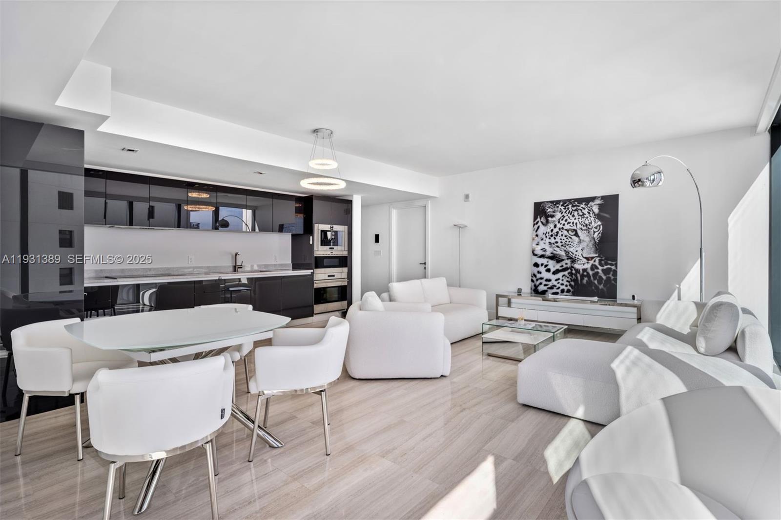 1451 Brickell Ave 1803