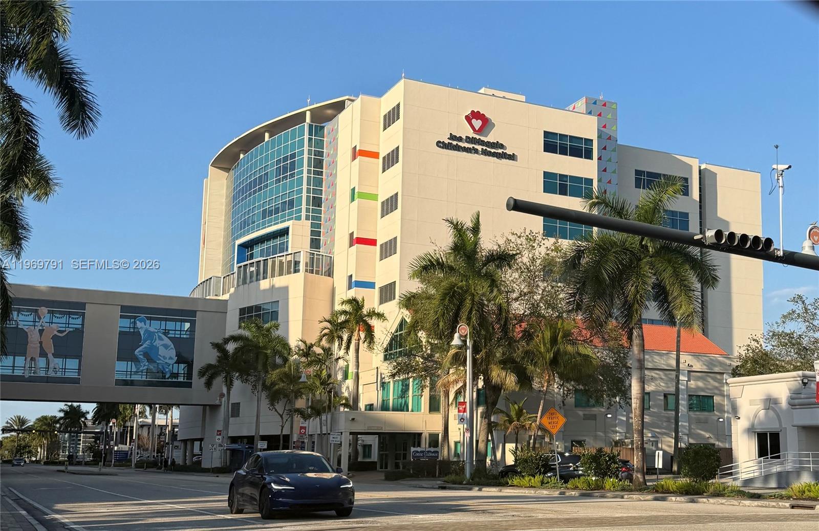 HOLLYWOOD HILLS 1965 - Residential