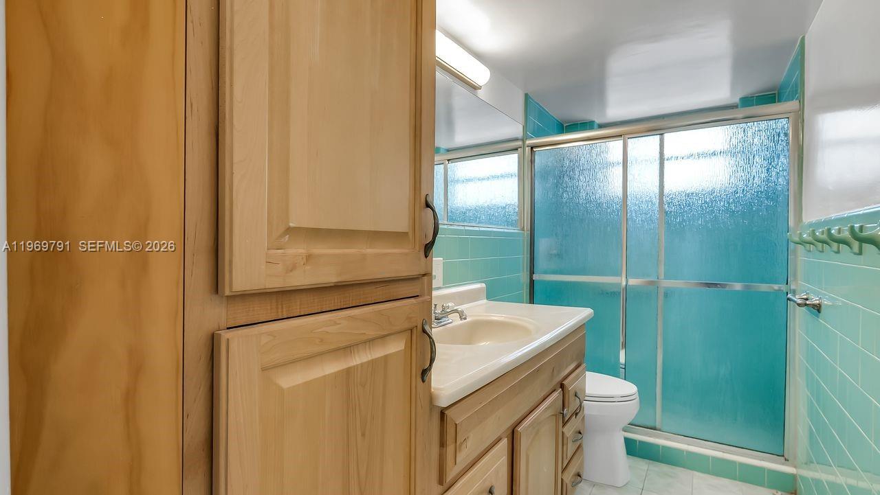 HOLLYWOOD HILLS 1965 - Residential