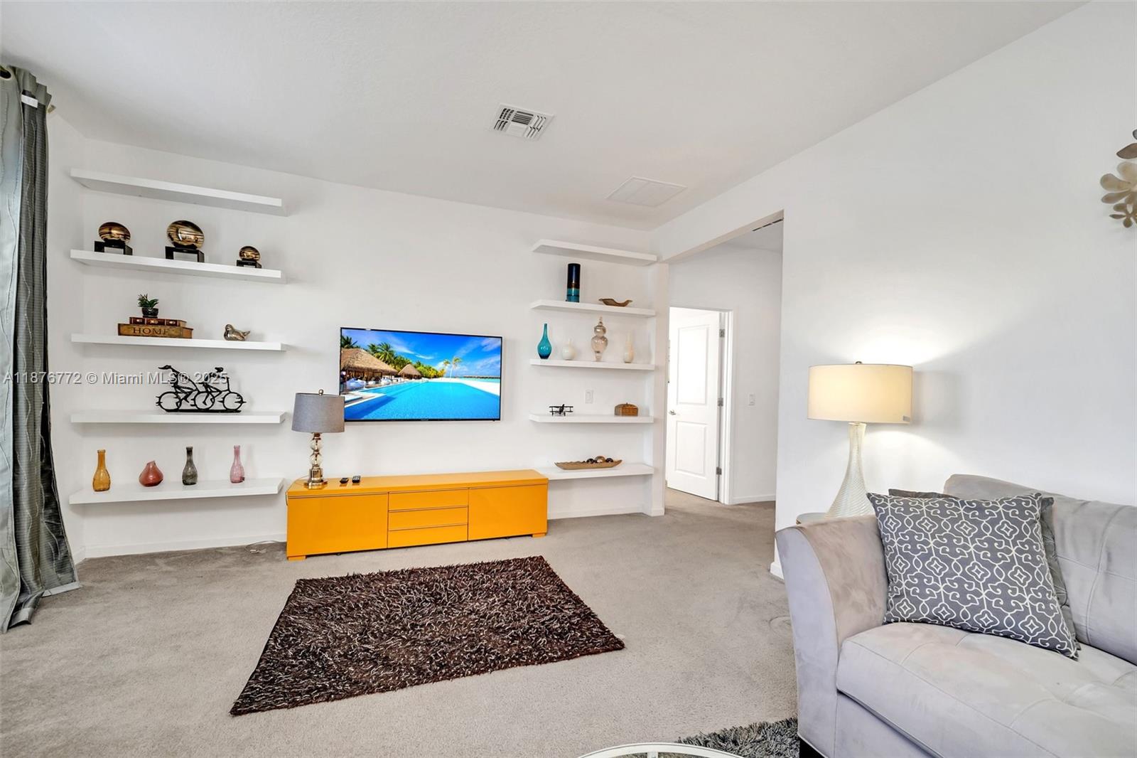 BELLAVIDA PH 2B - Residential