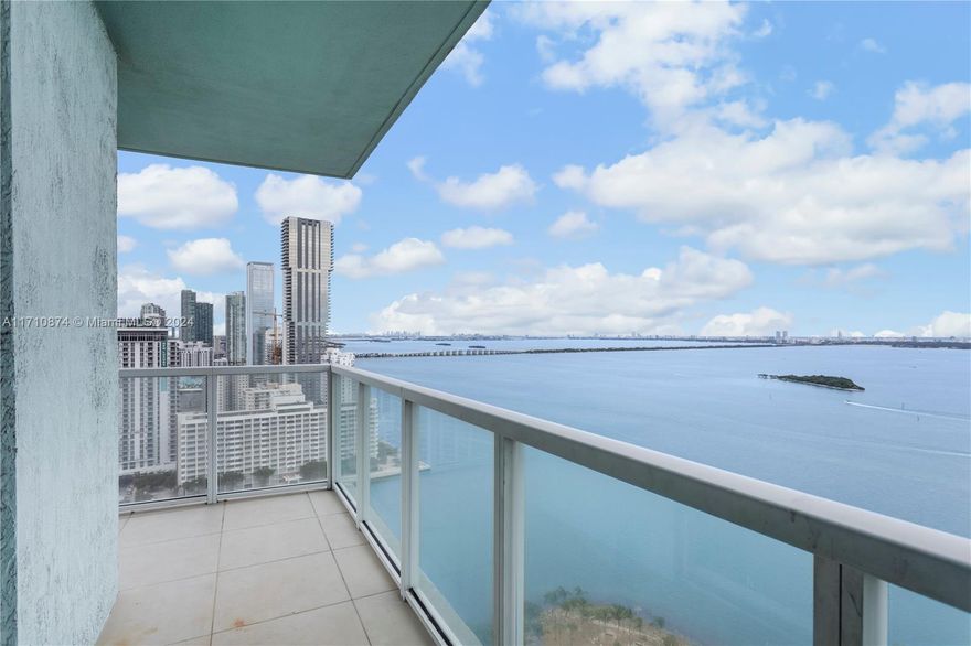 Direct Bayfront Views | Corner Unit | Best Line in the Building
Experience waterfront living in this high-floor corner residence in Miami’s coveted South Tower, featuring the sought-after 02 line. This 2-bedroom, 2.5-bath home offers breathtaking views of Biscayne Bay and the Atlantic Ocean from two expansive balconies.
The floor plan includes en suite bedrooms, a powder room for guests, and walls of glass that fill the space with natural light.
Located across from Margaret Pace Park, you’ll enjoy easy access to shopping, dining, entertainment, and all that Miami has to offer.
Resort-style amenities include east and west pools, a fitness center, a two-story entertainment lounge overlooking the water, front desk concierge, and valet parking.
Luxury, location, and lifestyle!