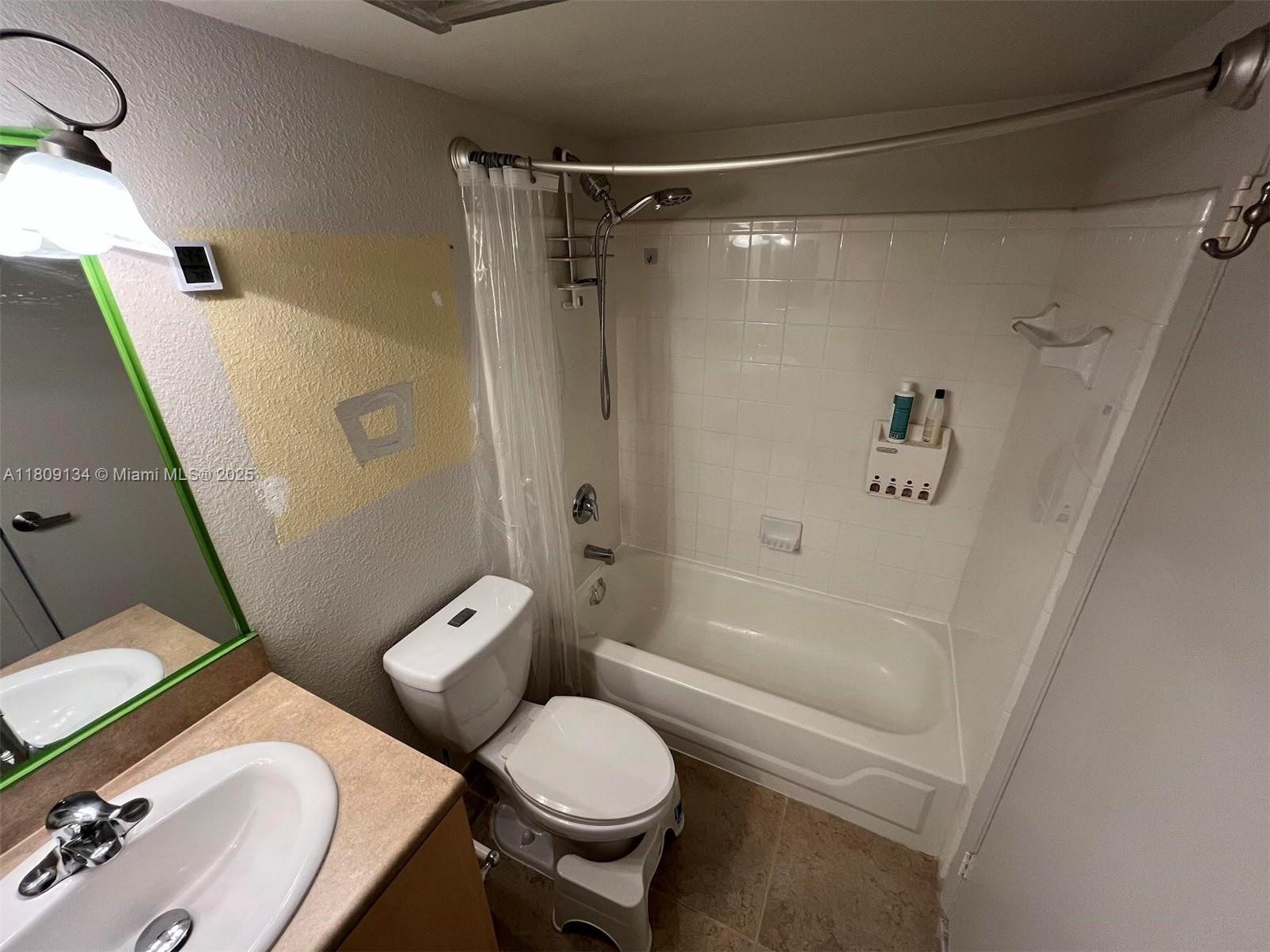 VISCONTI CONDO - Residential