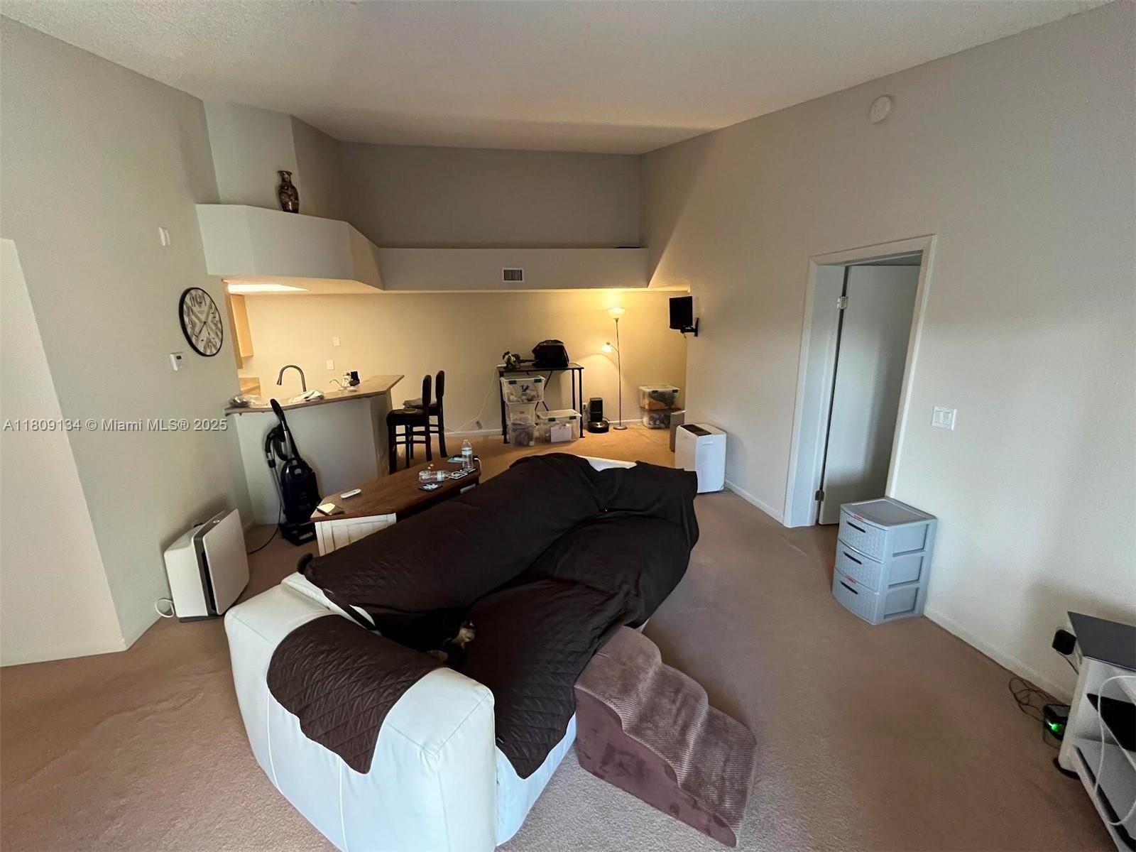 VISCONTI CONDO - Residential