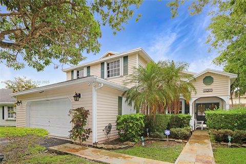 15007 SW 141st Pl Miami FL 33186