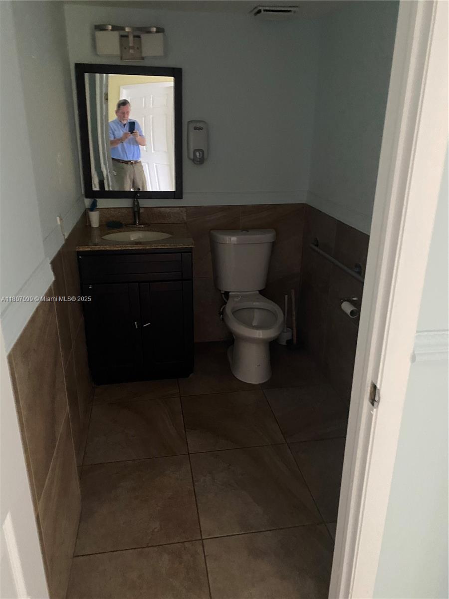330 SW 27th Ave 302