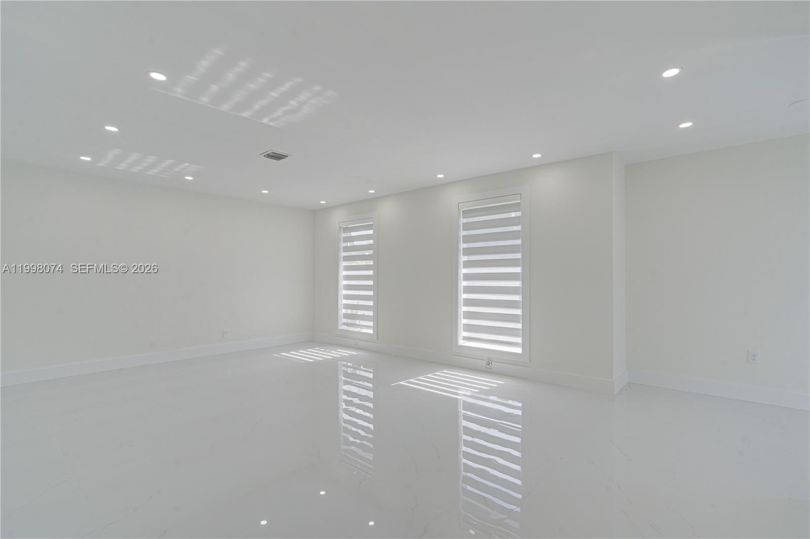 PALMETTO DUPLEXES - Residential Lease