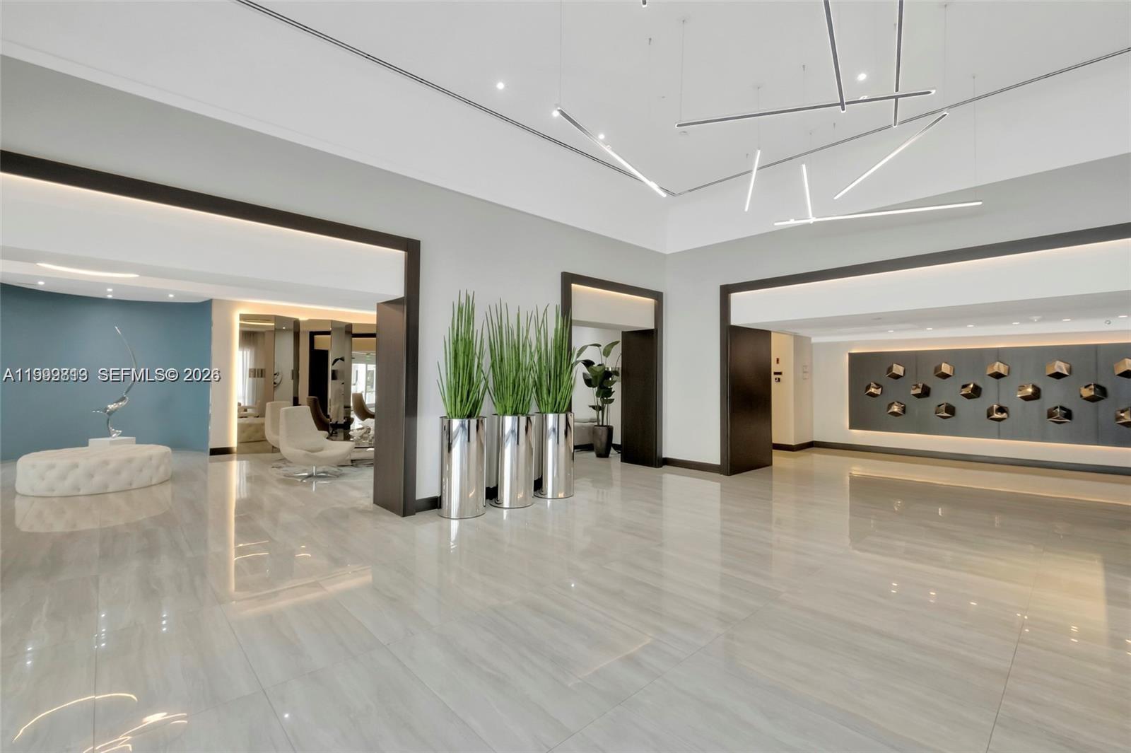 OCEANIA I CONDO - Residential