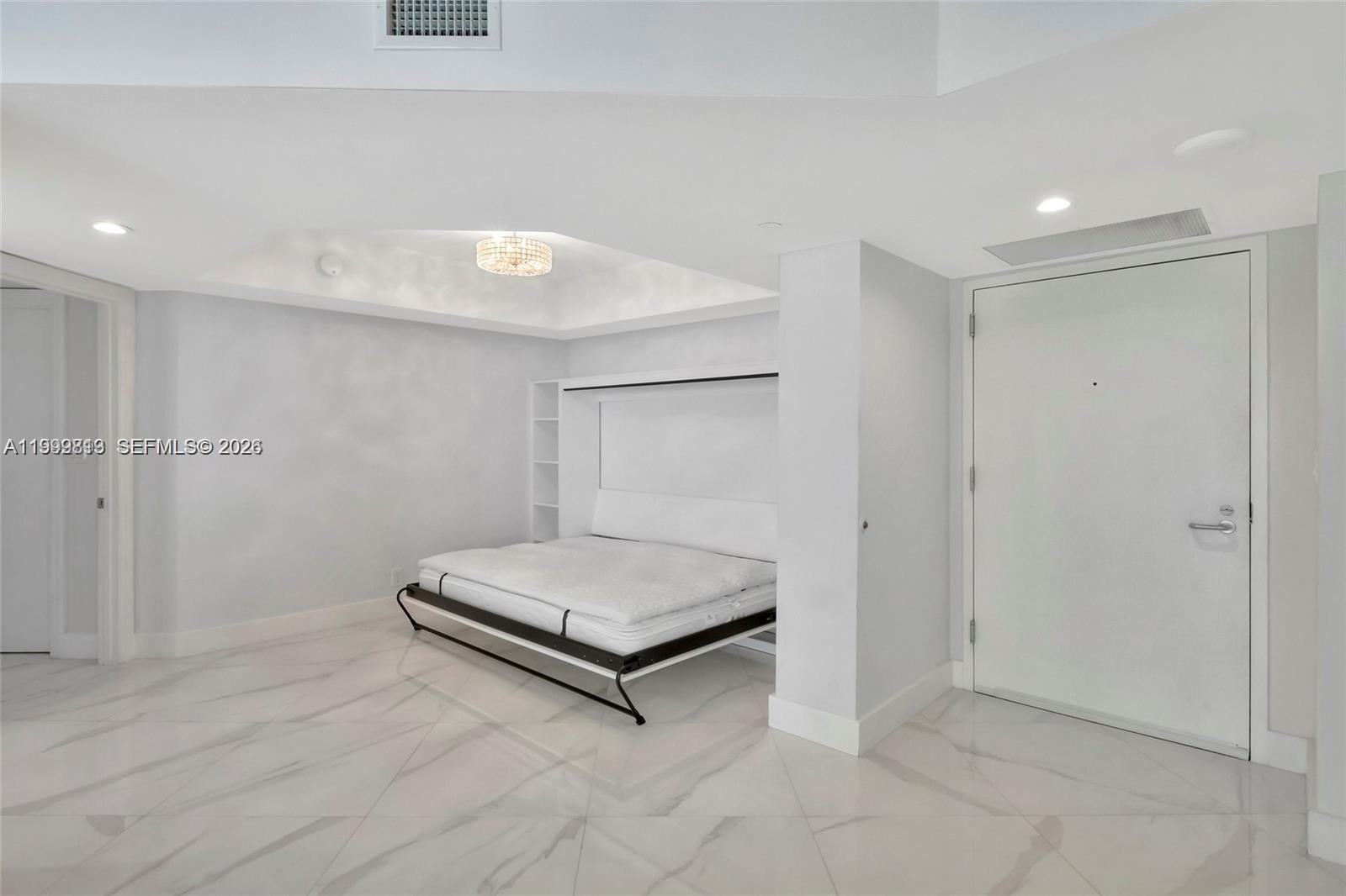 OCEANIA I CONDO - Residential