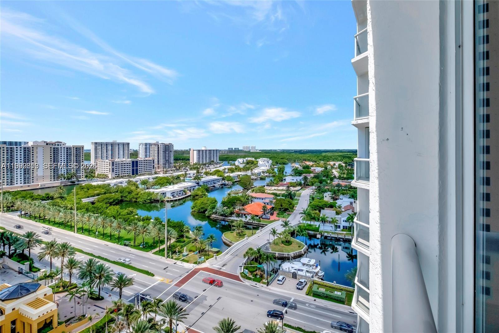 OCEANIA I CONDO - Residential