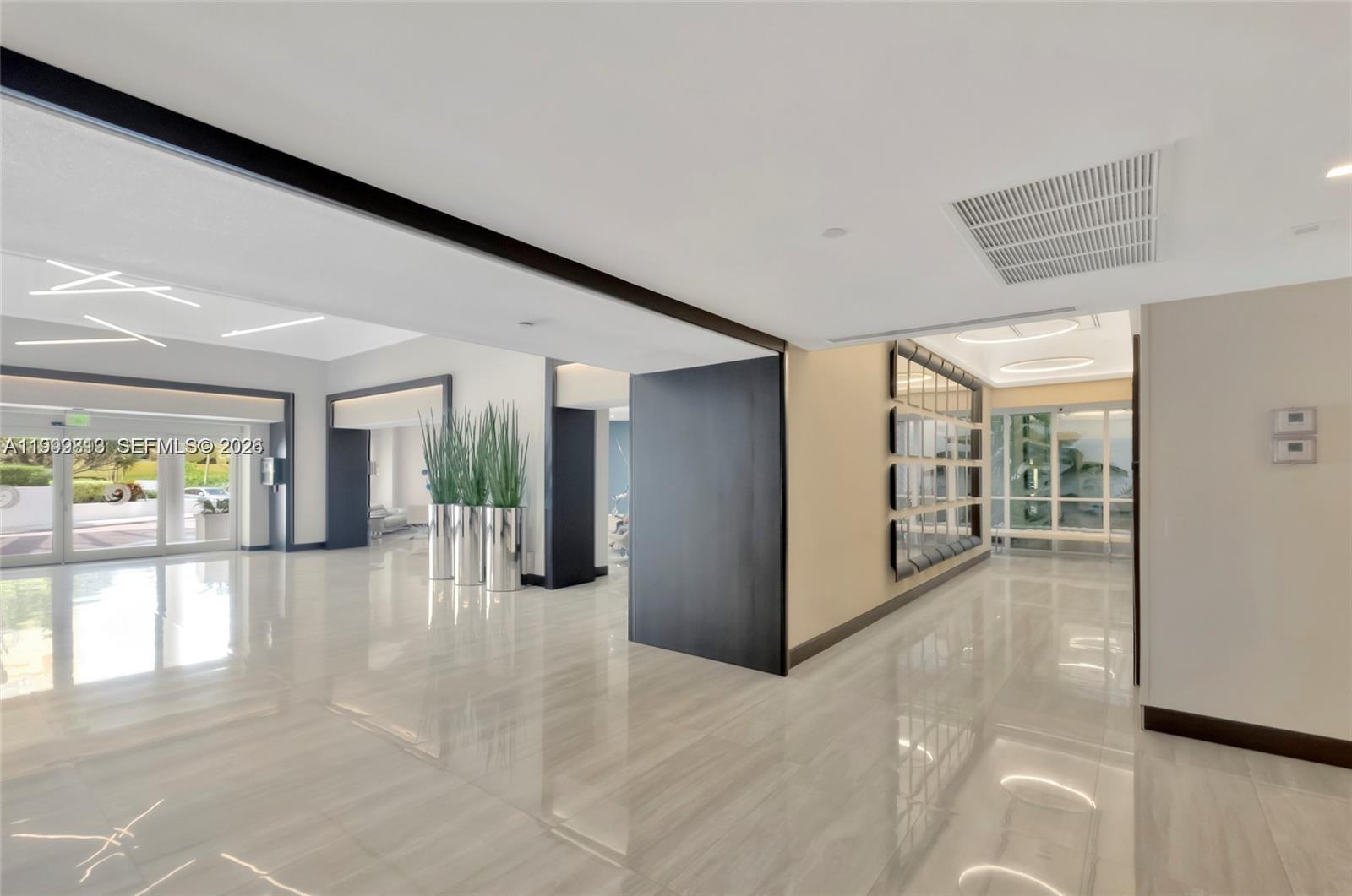 OCEANIA I CONDO - Residential