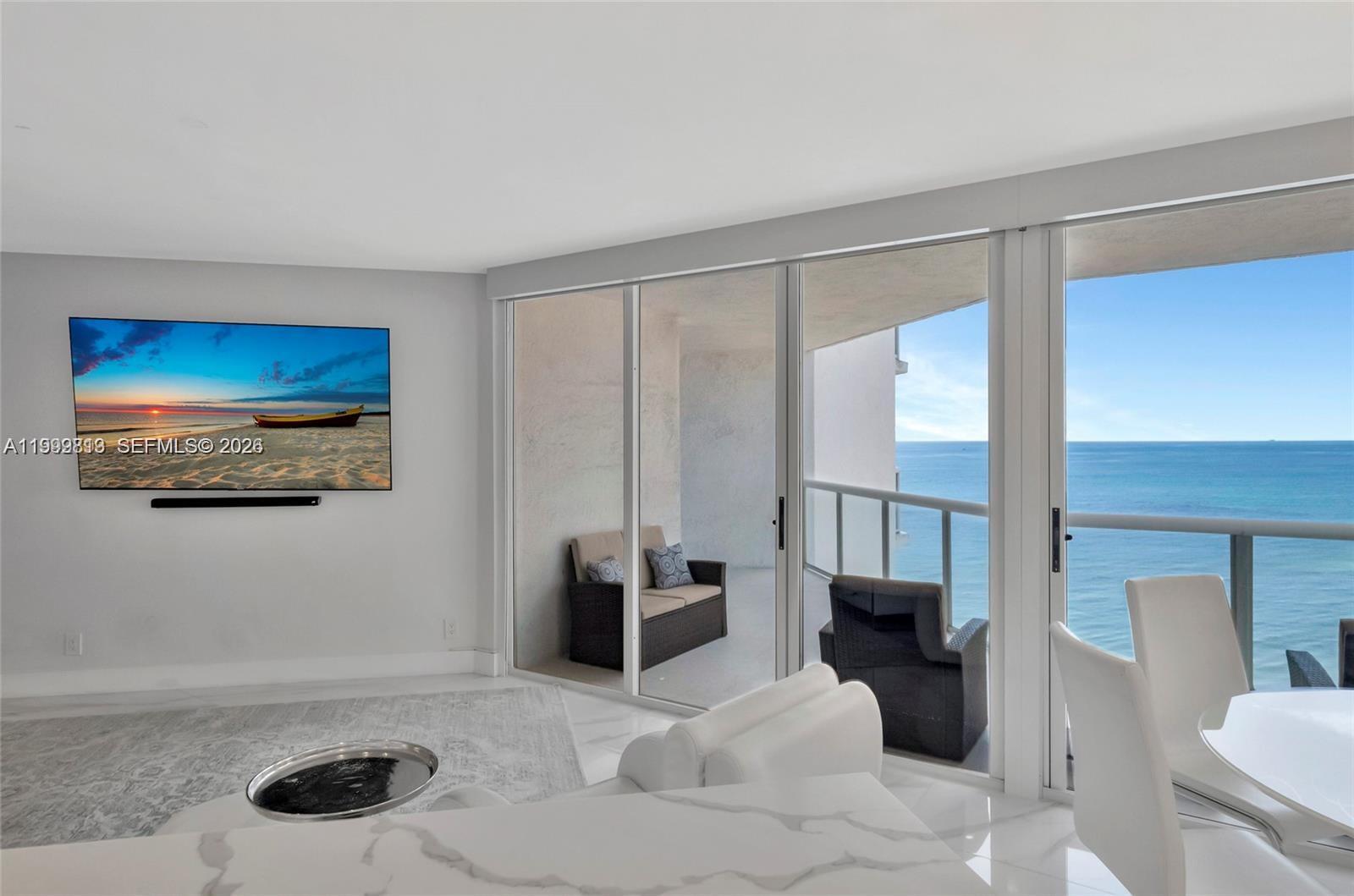 OCEANIA I CONDO - Residential