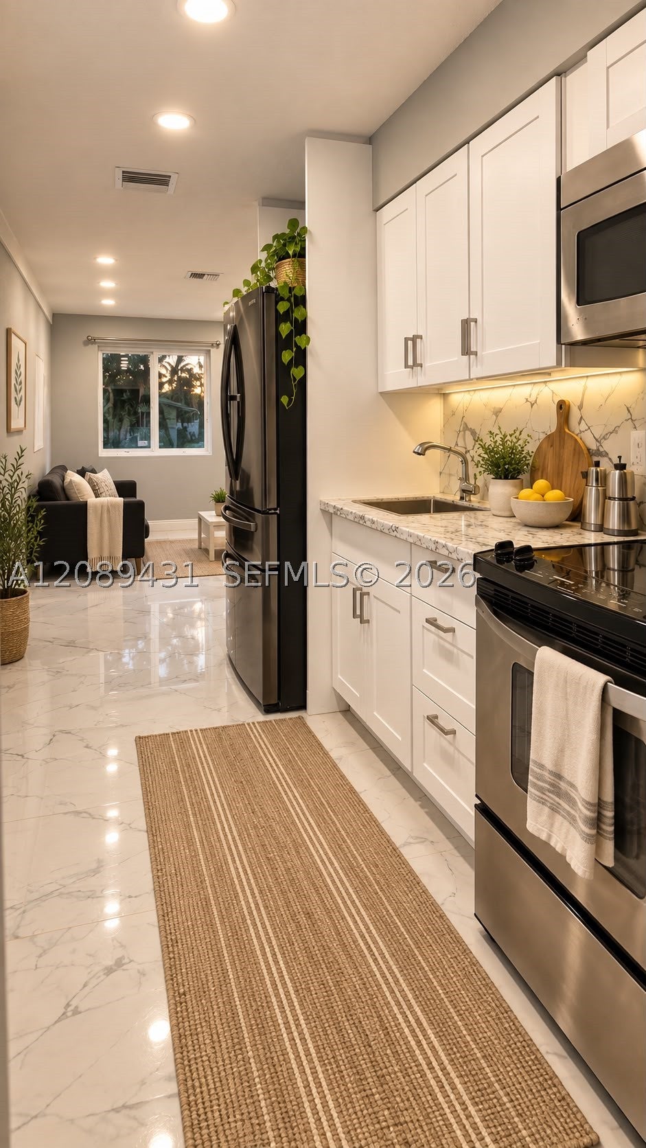 Photo of 4960 SW 28th Ter, Dania Beach, FL 33312 (MLS # A12089431)