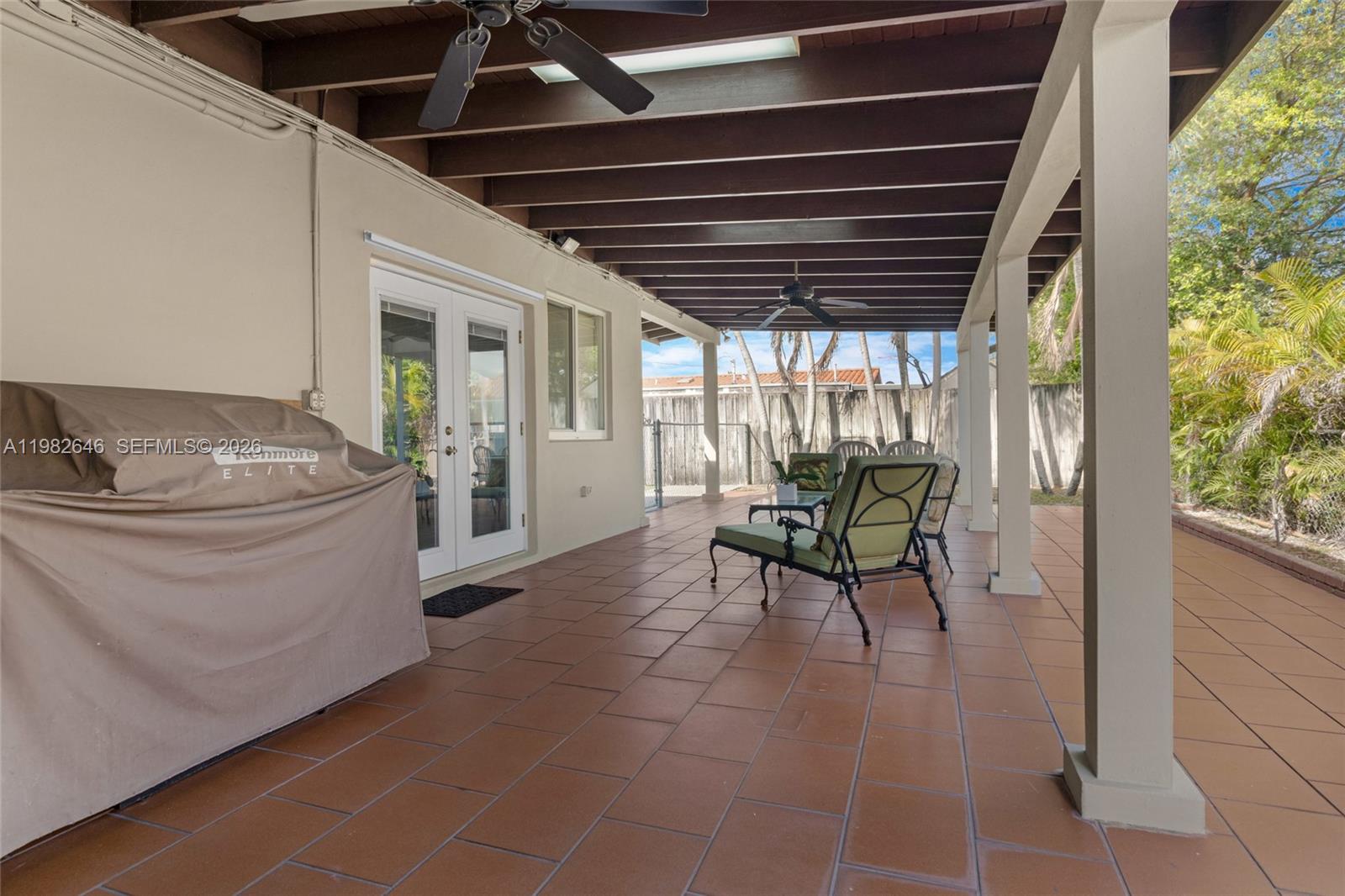 PALM SPRINGS SEC 4 - 5TH - Residential