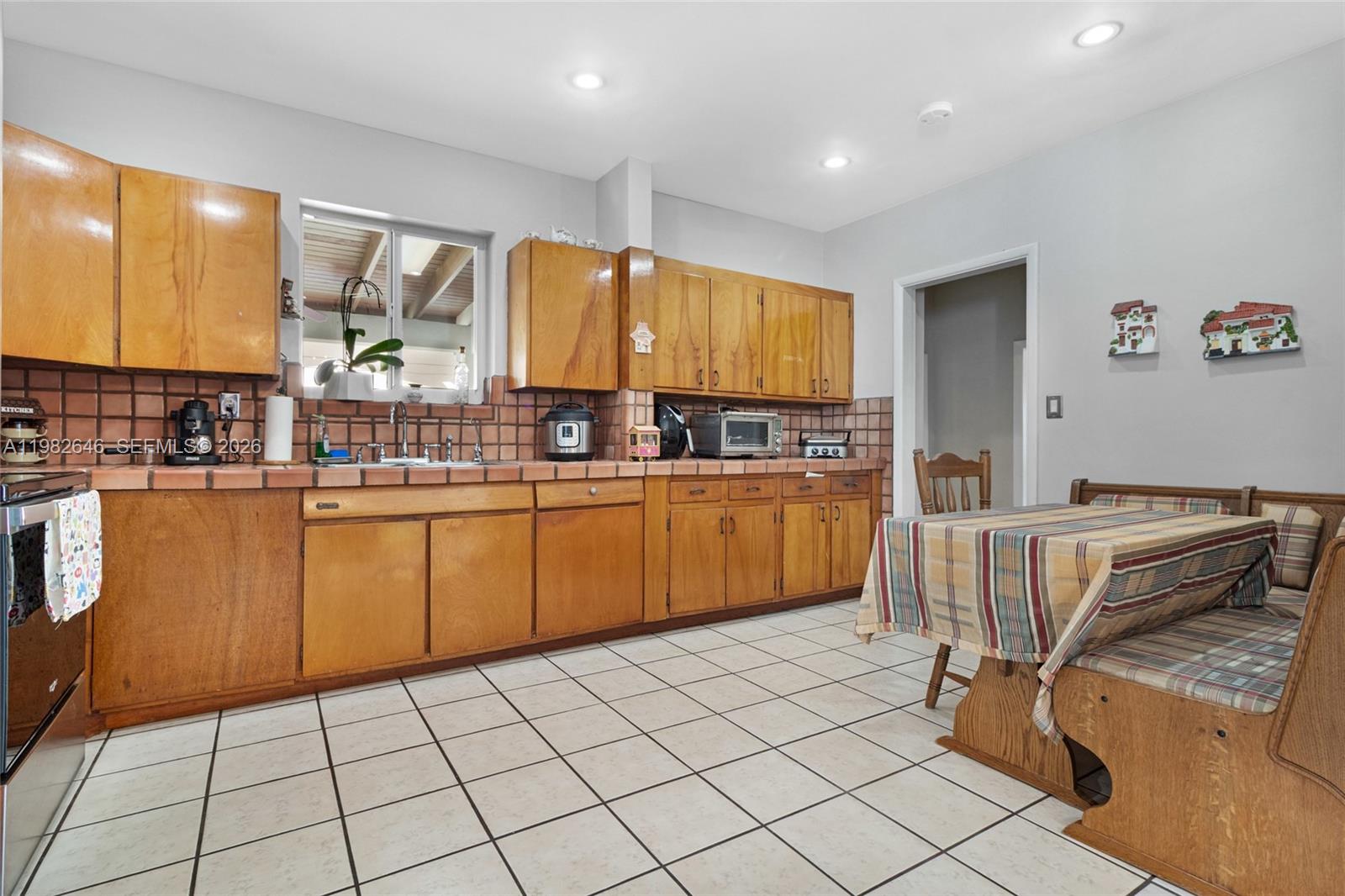 PALM SPRINGS SEC 4 - 5TH - Residential