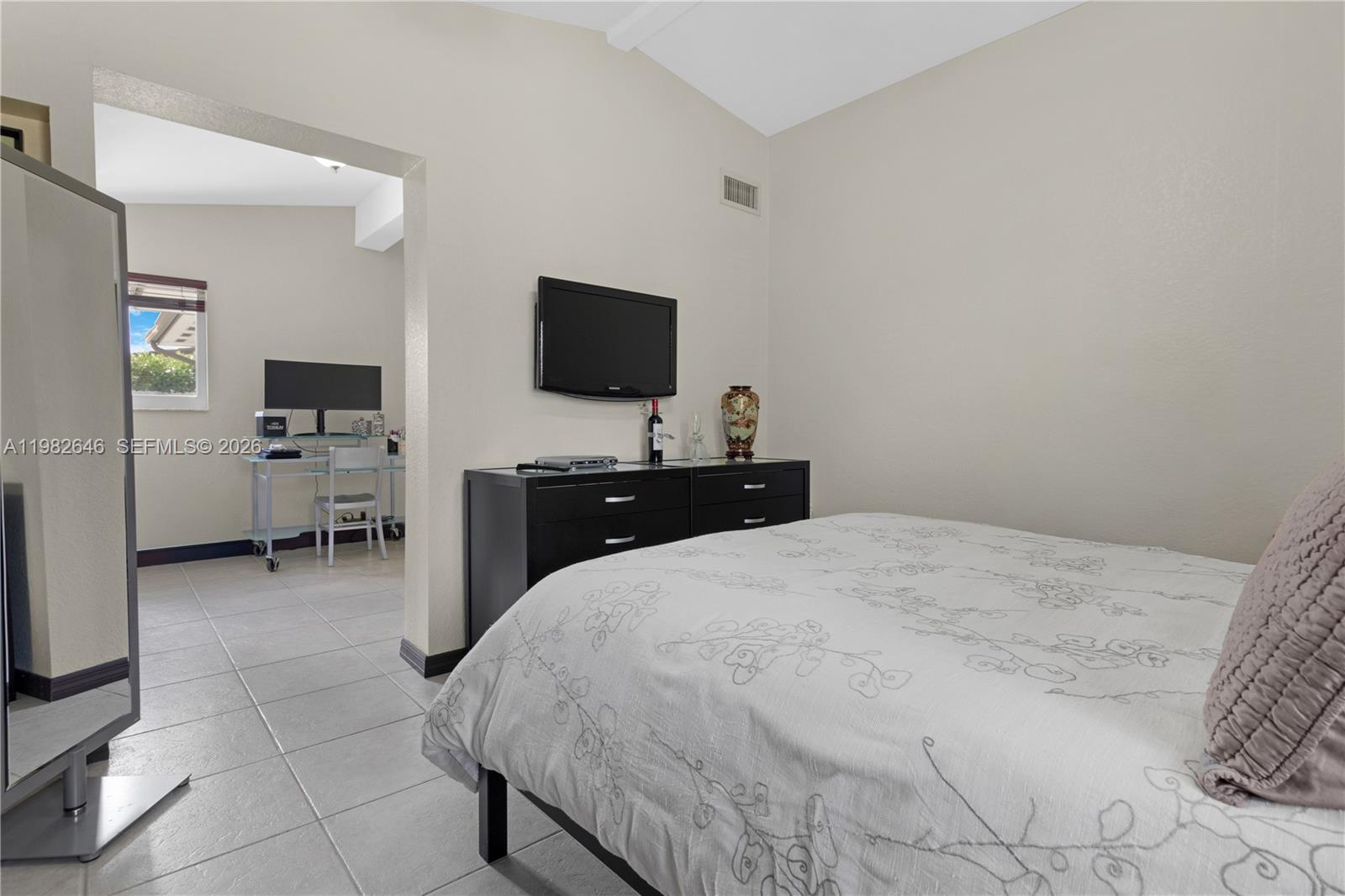 PALM SPRINGS SEC 4 - 5TH - Residential