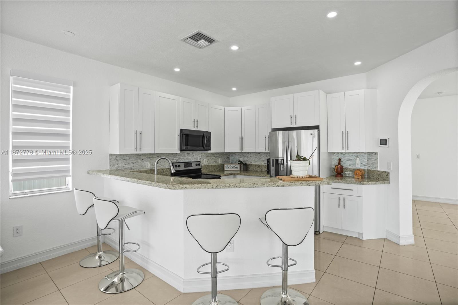 PORTOFINO BAY - Residential