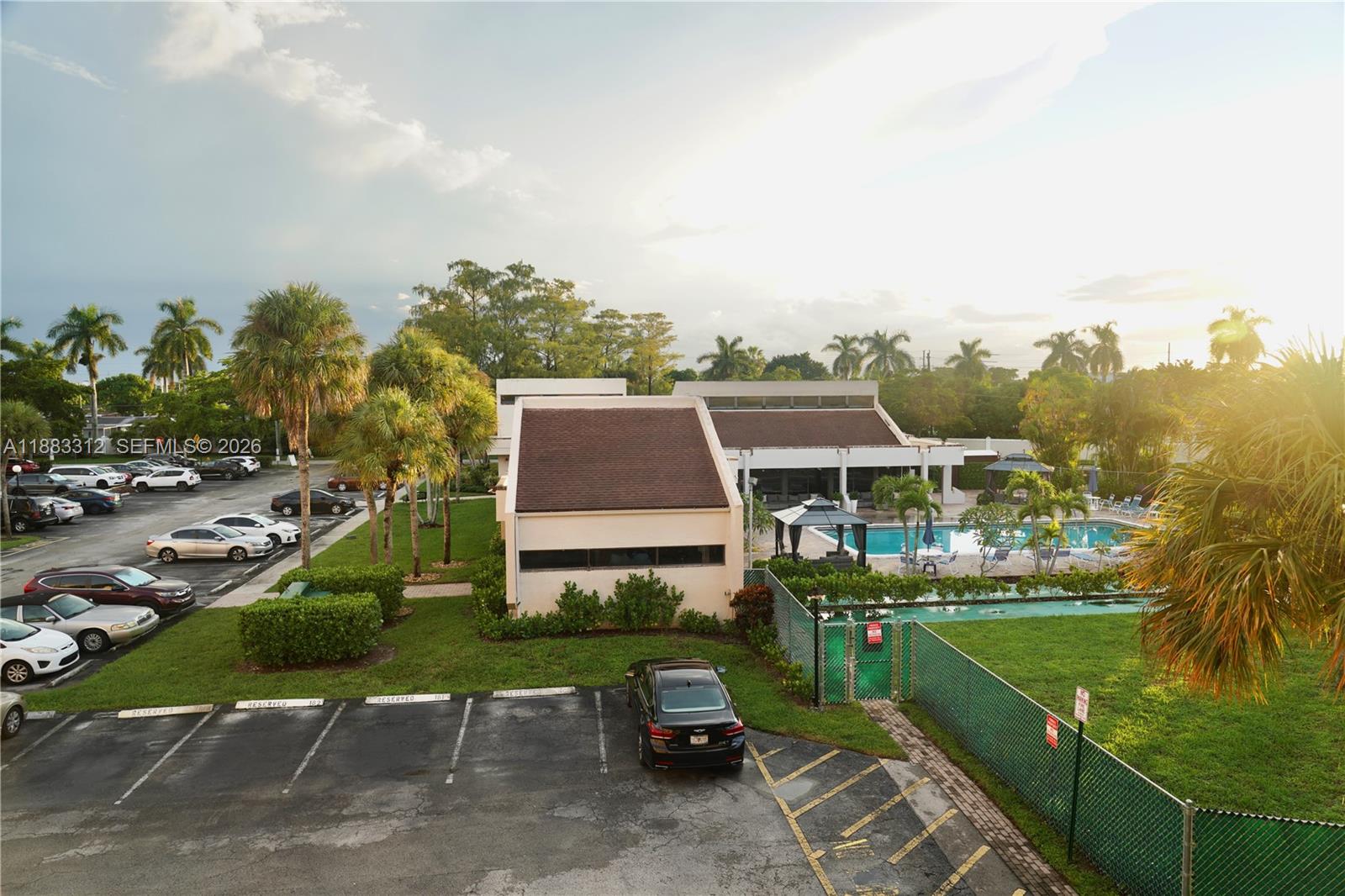 ARAGON PHASE 1A CONDO - Residential