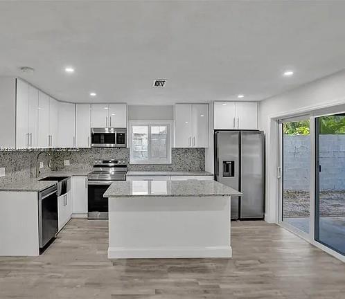 4040 SW 54th Ave