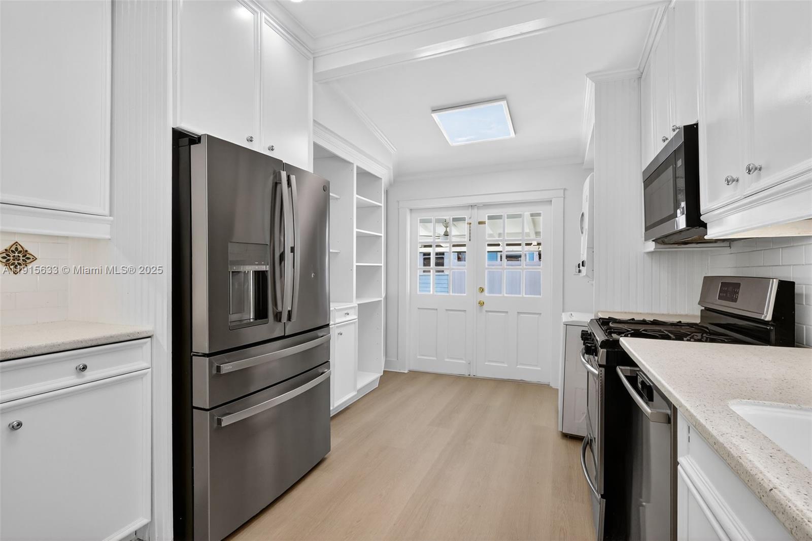 LAKE WORTH TOWN OF - Residential Lease