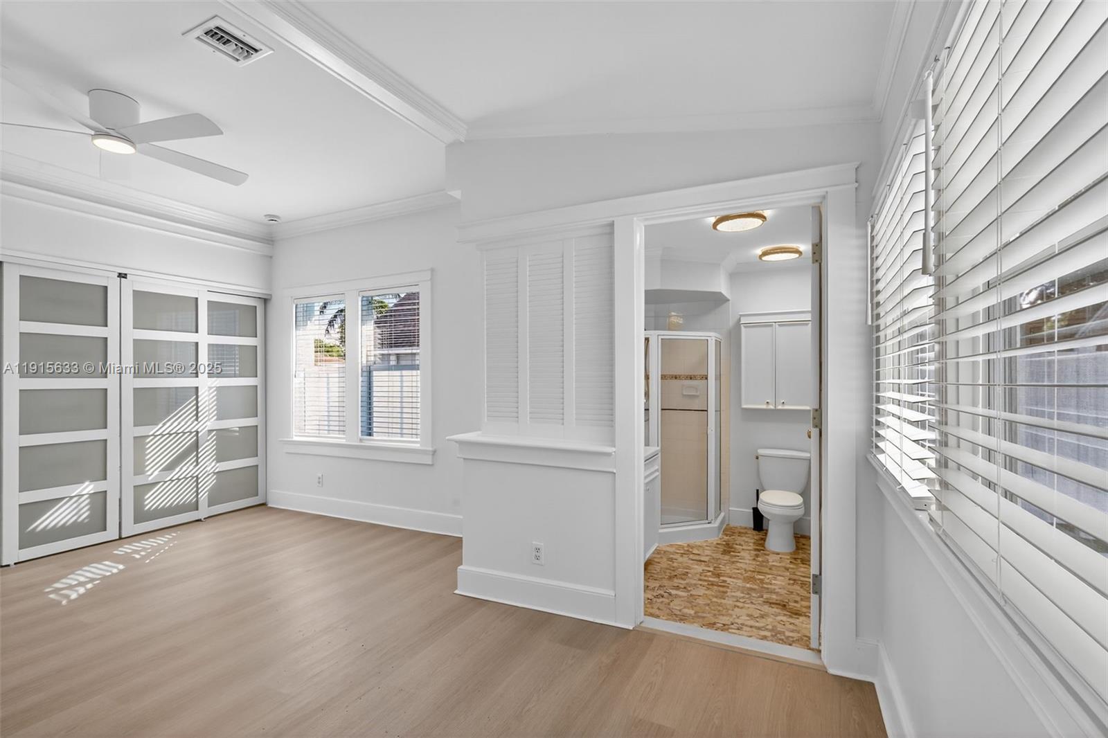 LAKE WORTH TOWN OF - Residential Lease