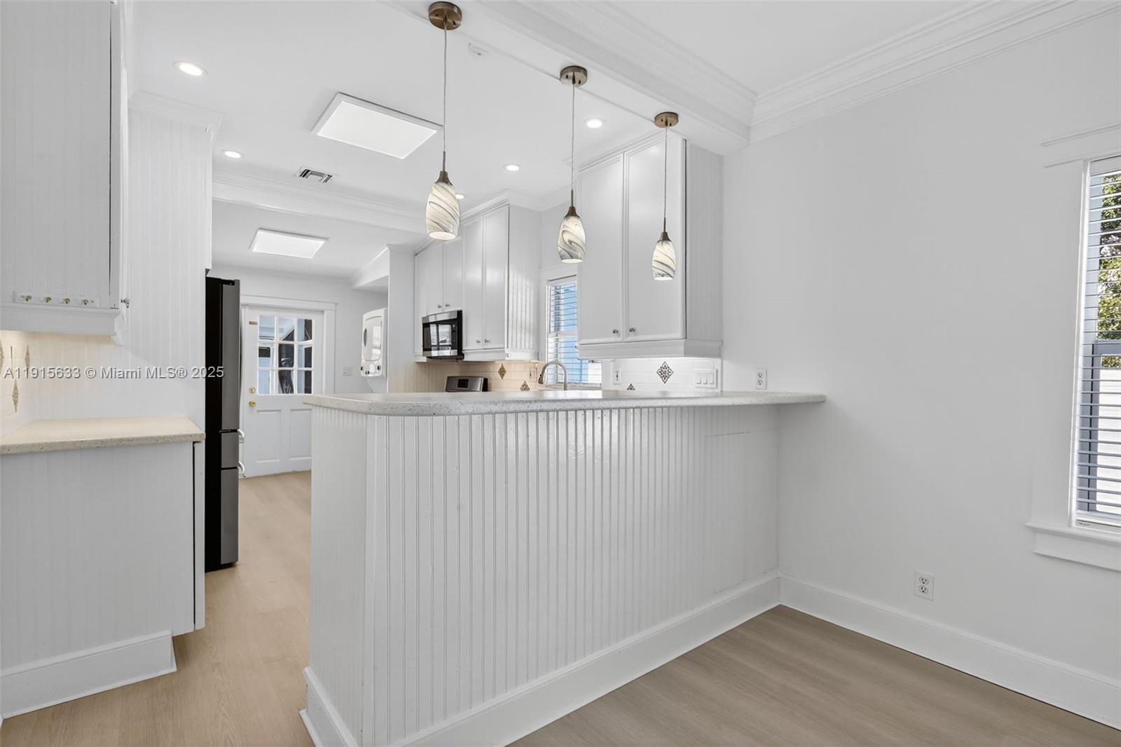 LAKE WORTH TOWN OF - Residential Lease