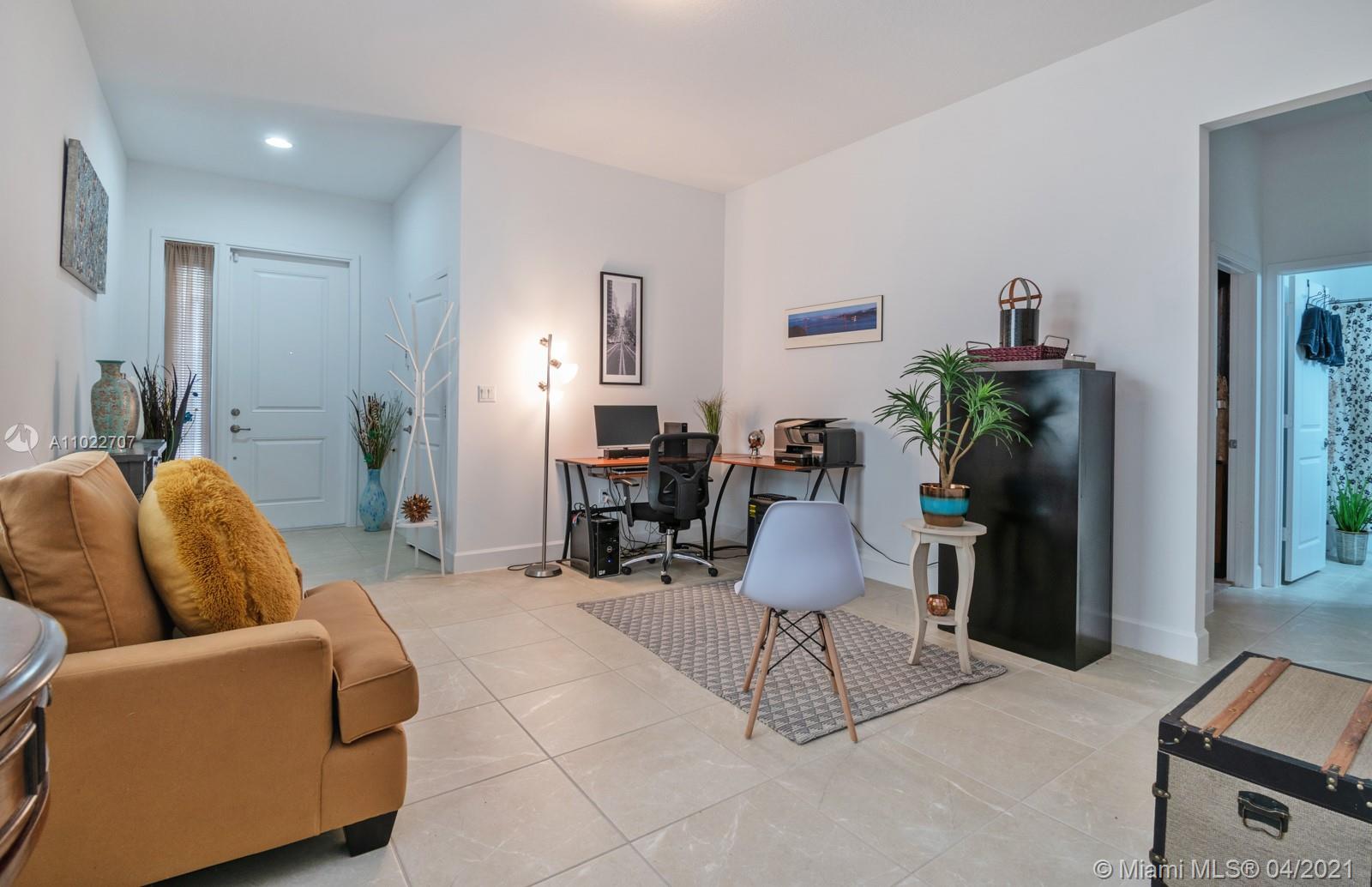 CENTRAL PARC SOUTH 182-173 - Residential