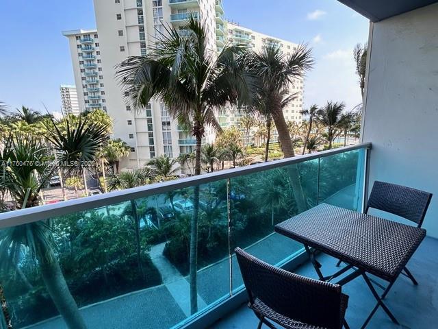 SIAN OCEAN RESIDENCES CON - Residential