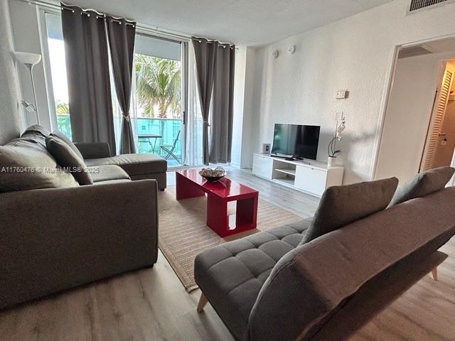 SIAN OCEAN RESIDENCES CON - Residential
