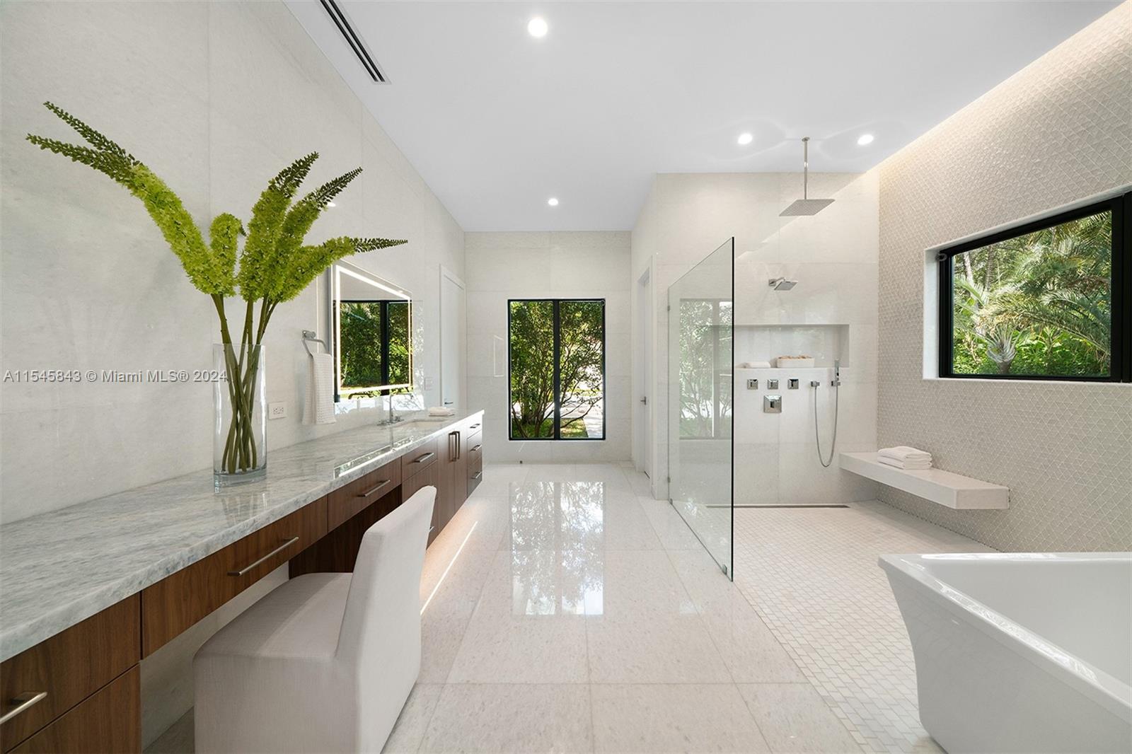 LUDLAM ACRES - Residential