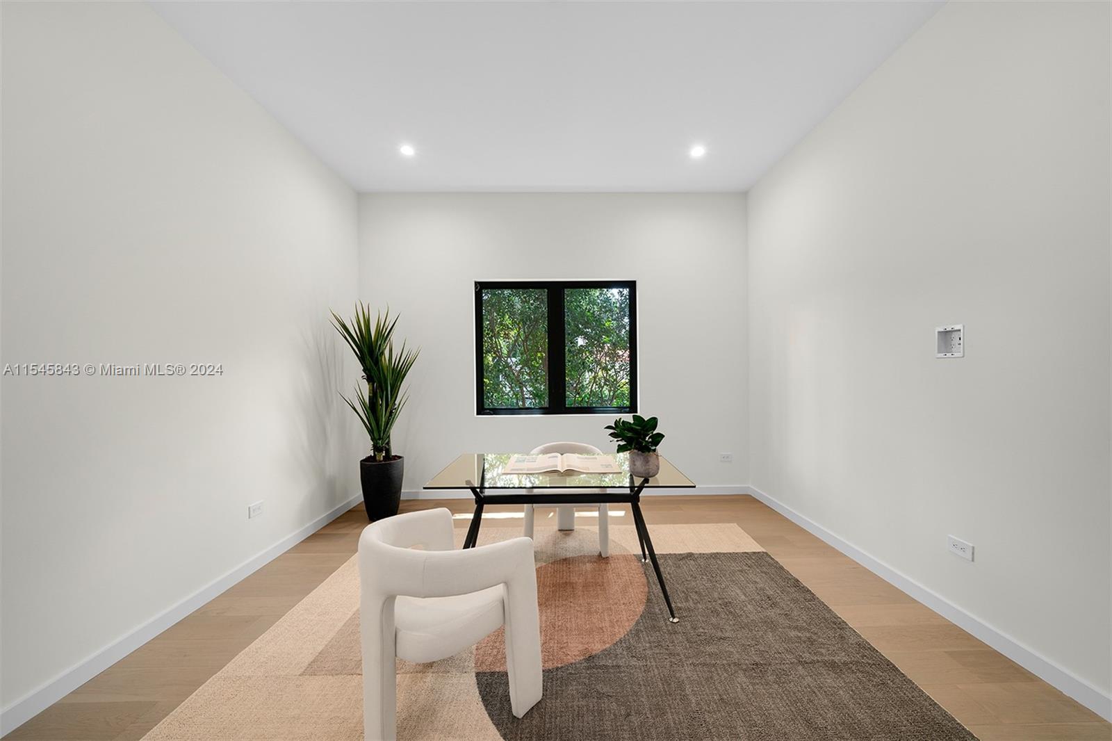 LUDLAM ACRES - Residential